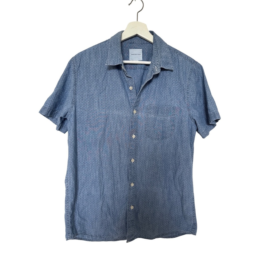 American Eagle Mens Short Sleeve Button Down Shirt Chambray Polka Dot Sz M Vaca